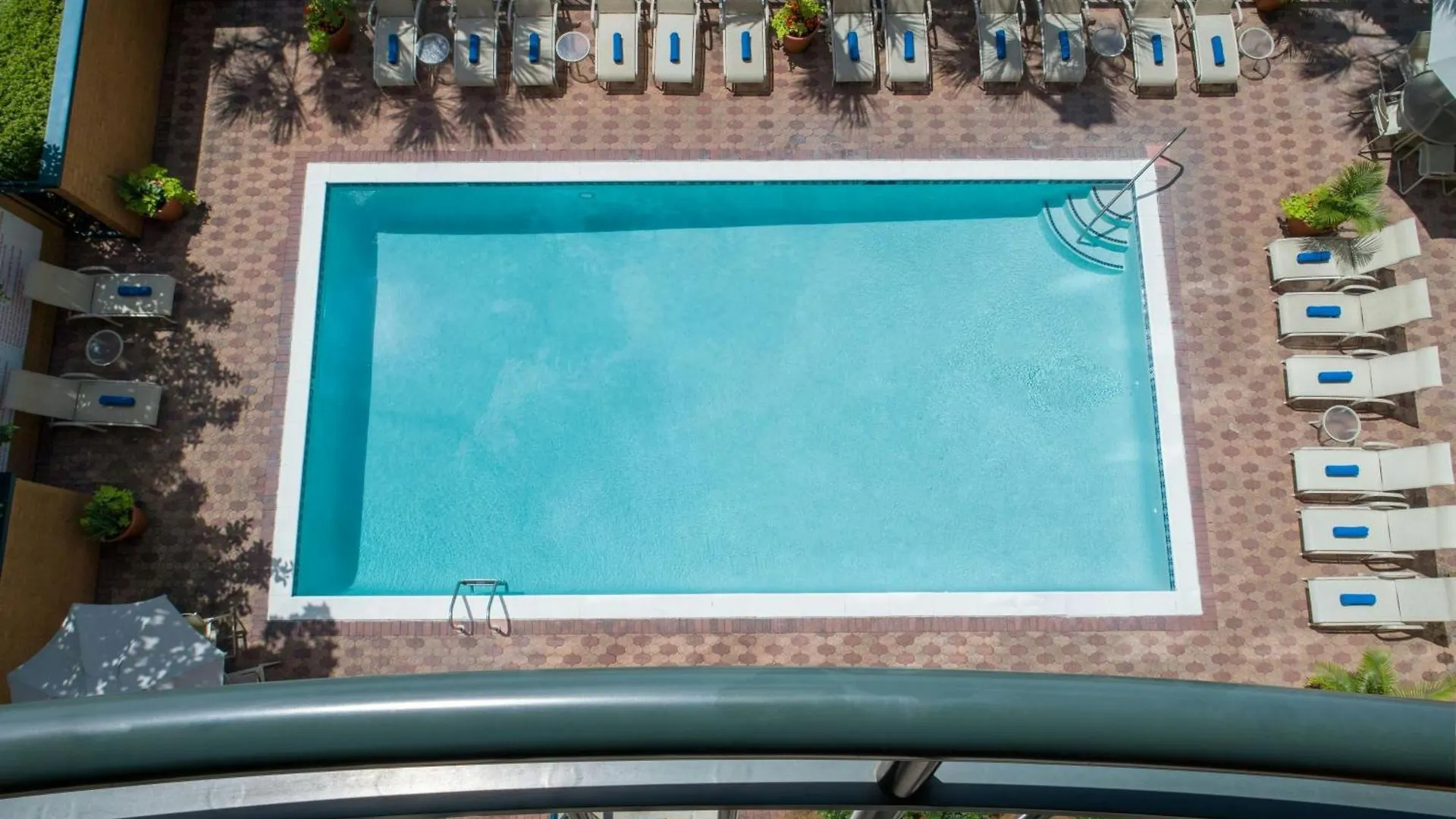 Marriott Savannah Riverfront Hotel